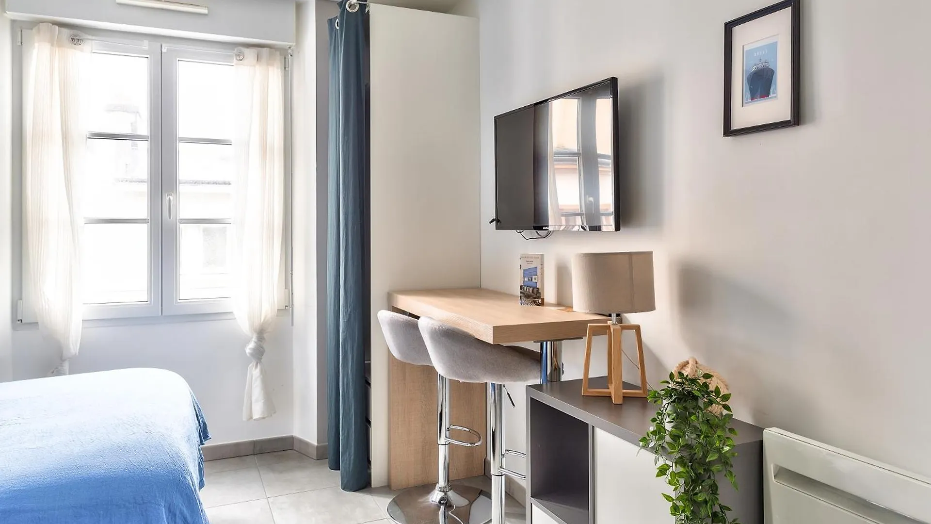 Studios Cosy Quartier Harteloire Proche Centre-Ville Brest 0*,  France