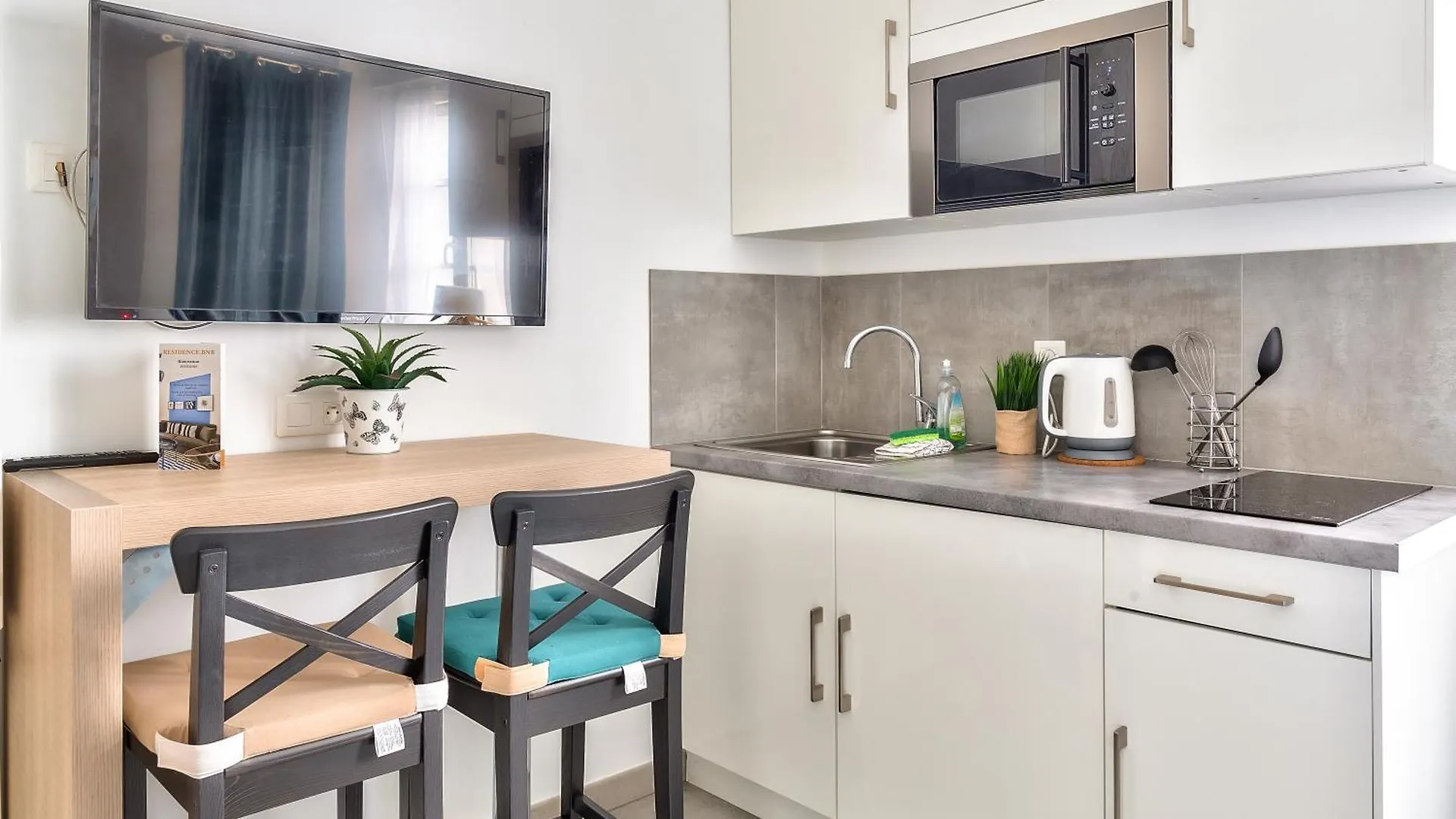 Studios Cosy Quartier Harteloire Proche Centre-Ville Brest 0*,  France